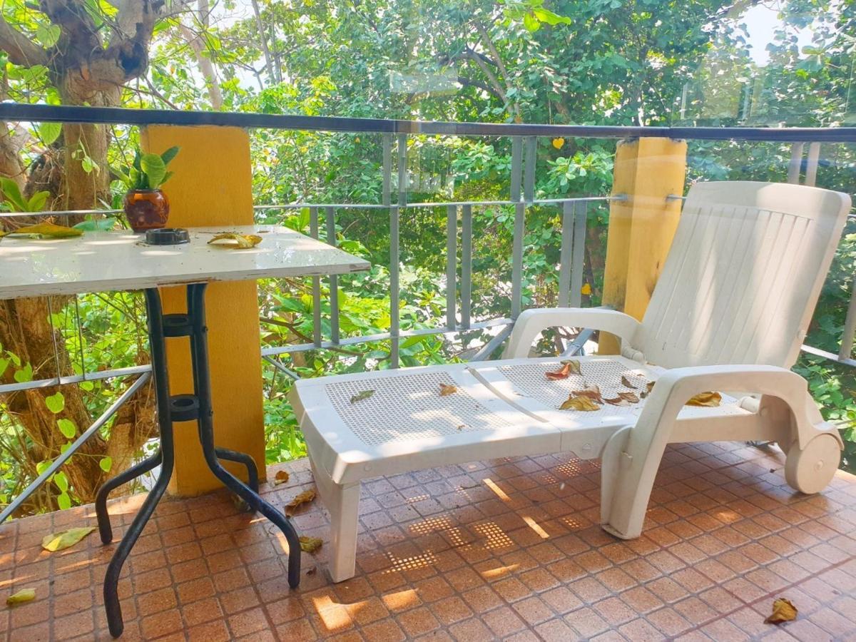 Hotel Guyana Saikaew à Ko Samet Extérieur photo